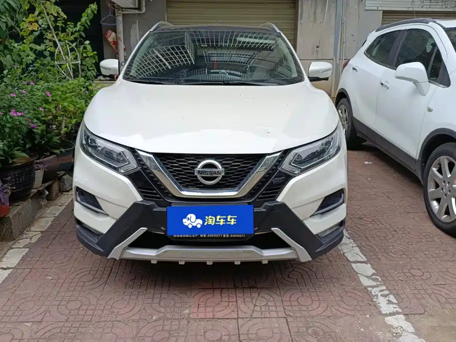 Nissan Qashqai — фото 2