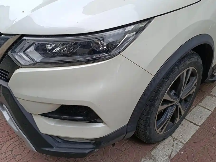 Nissan Qashqai — фото 5