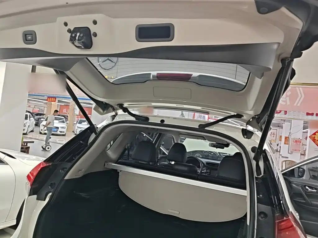 Nissan X-Trail — фото 19