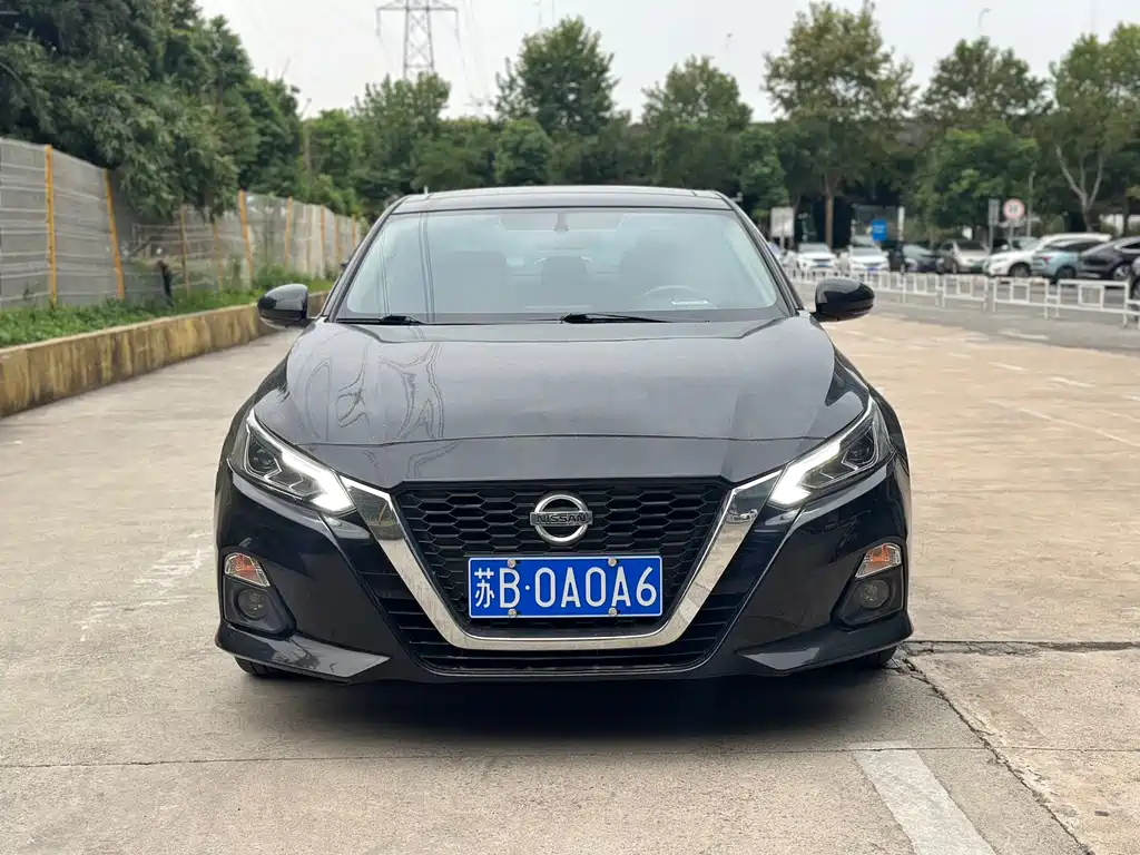 Nissan Teana — фото 2