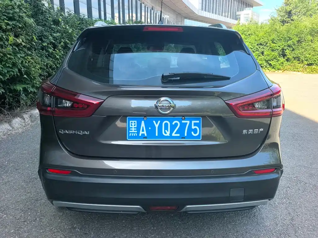 Nissan Qashqai — фото 5