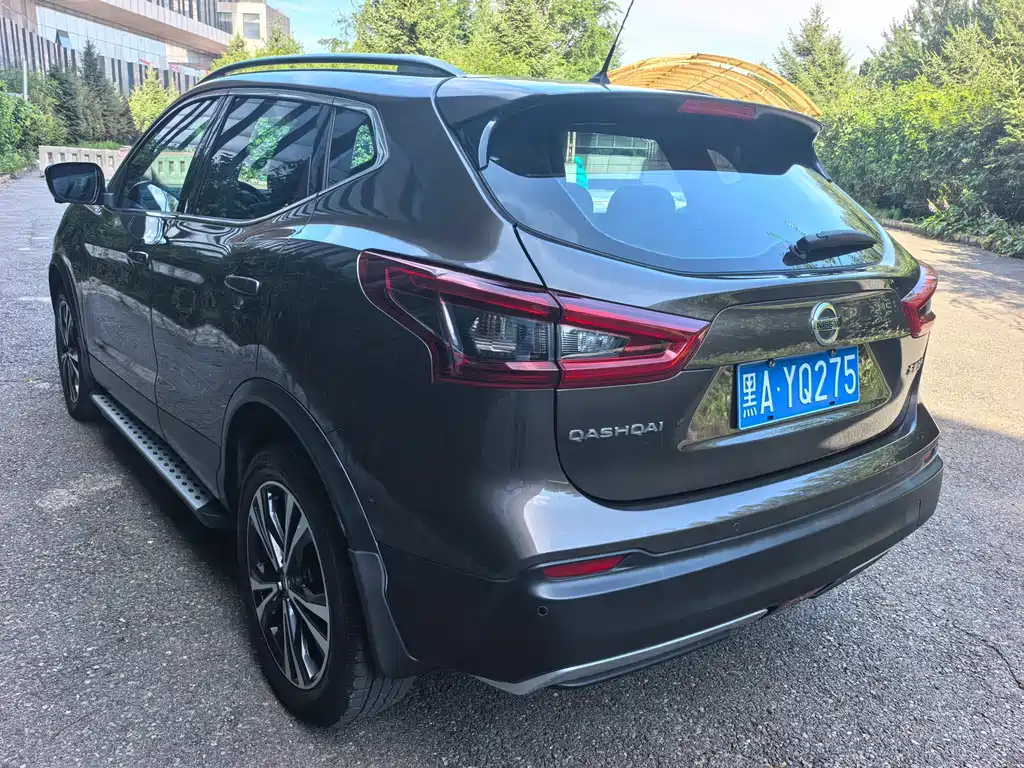 Nissan Qashqai — фото 6