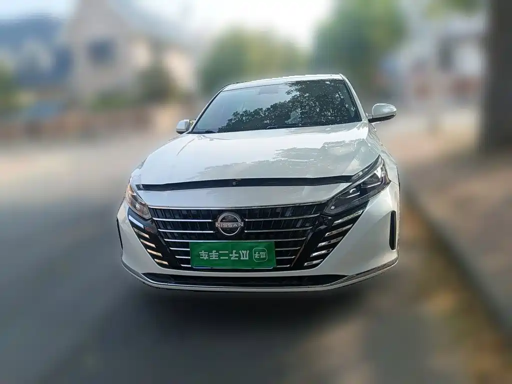 Nissan Teana — фото 2