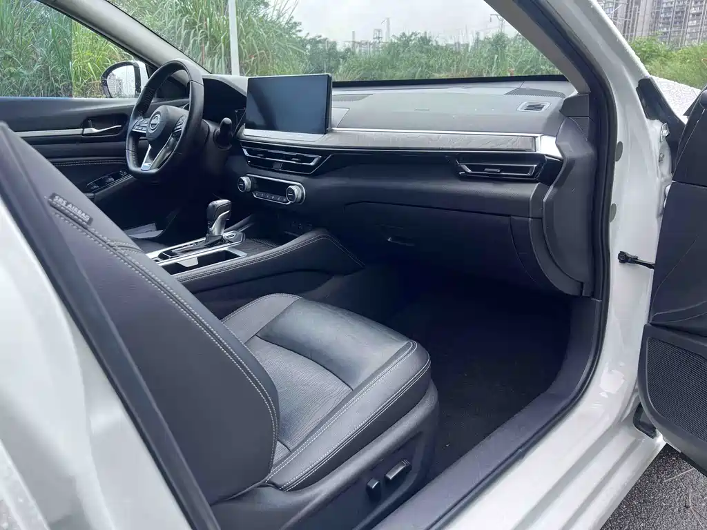 Nissan Teana — фото 3