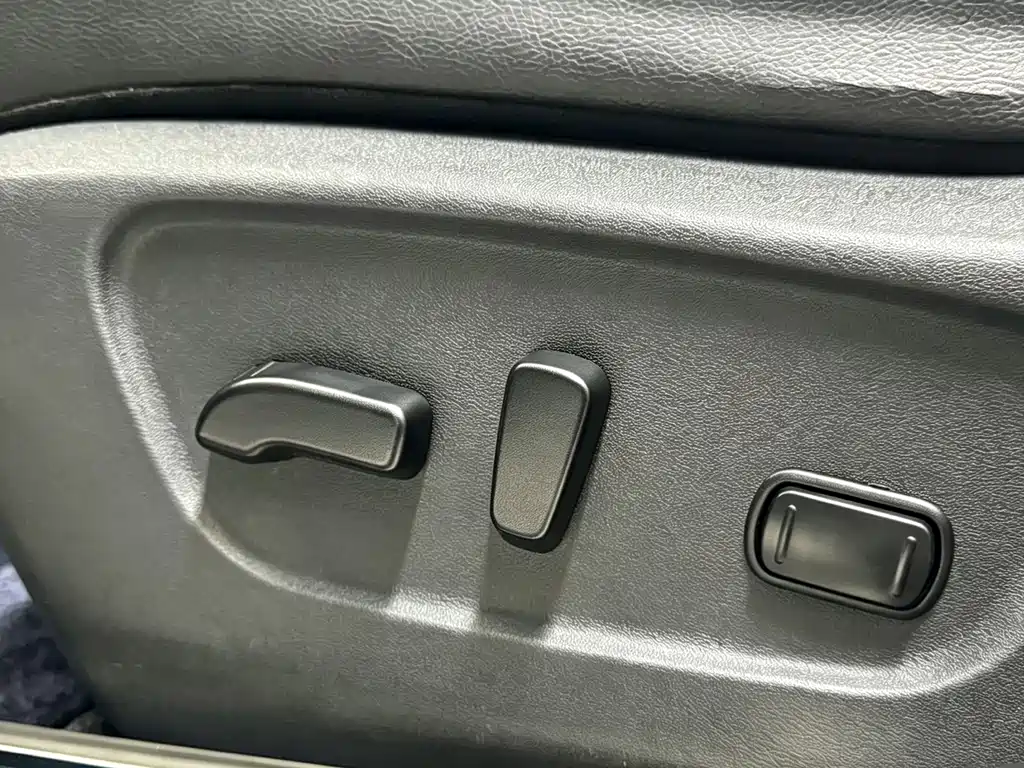 Nissan X-Trail — фото 18