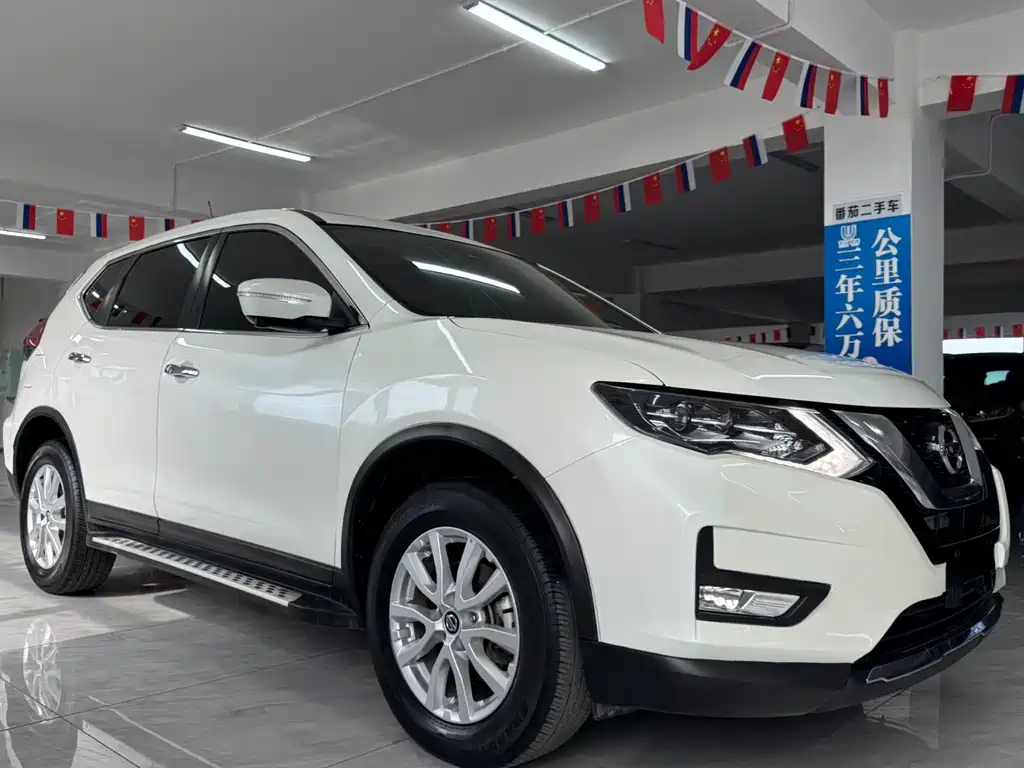 Nissan X-Trail — фото 3