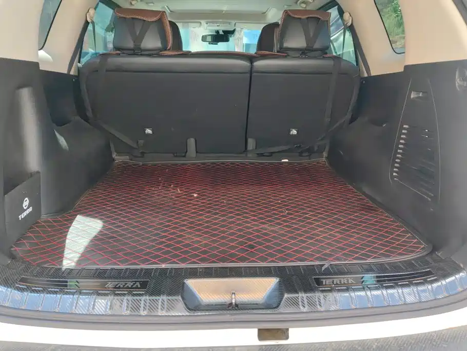 Nissan Terra — фото 4