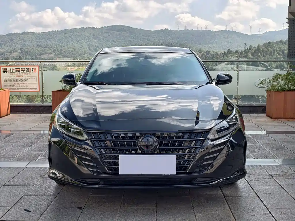 Nissan Teana — фото 2