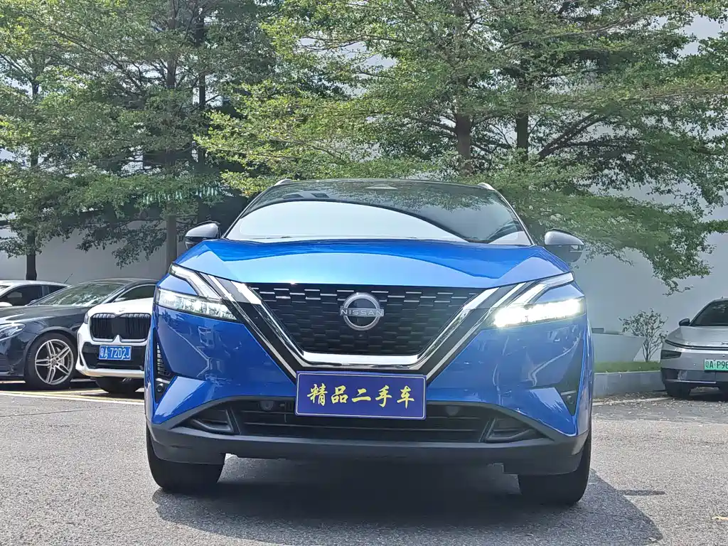 Nissan Qashqai — фото 2
