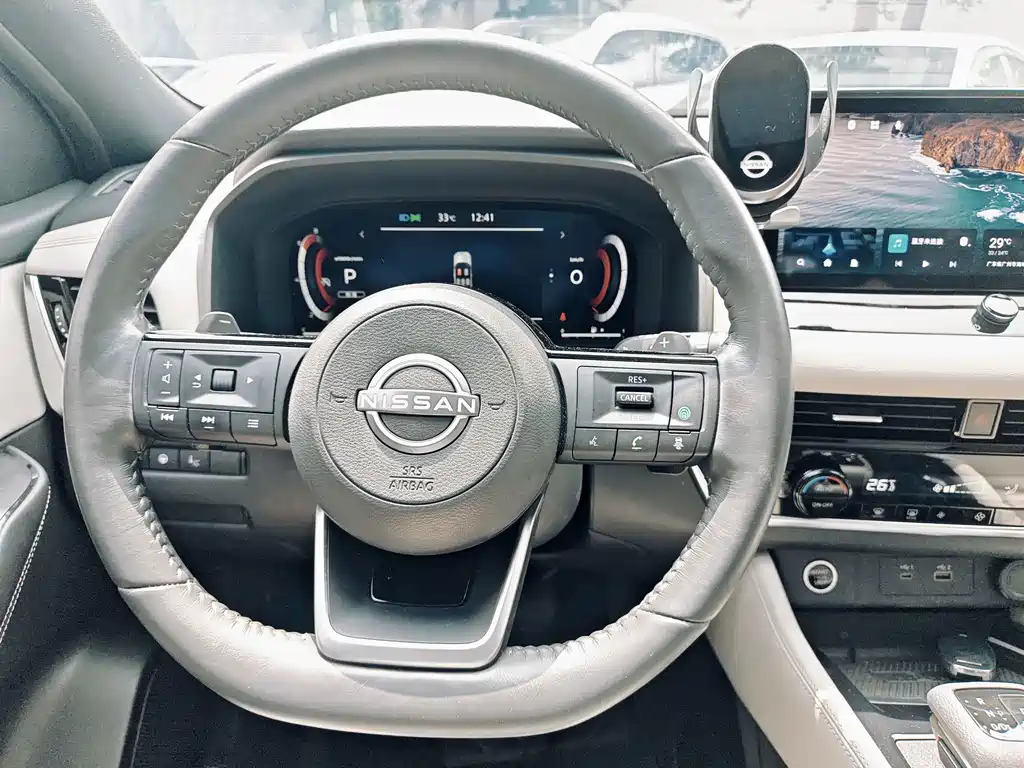 Nissan Qashqai — фото 19
