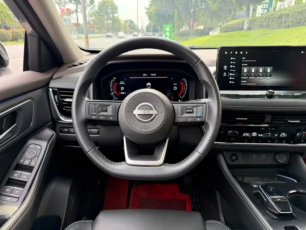 Nissan X-Trail — фото 14