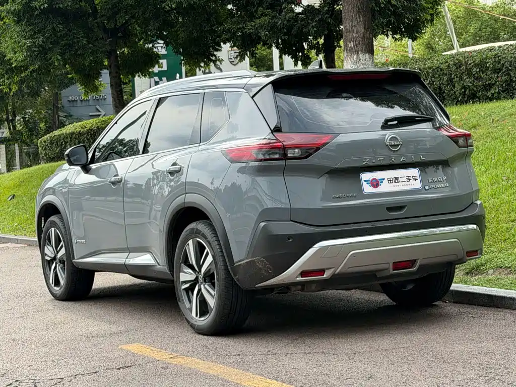 Nissan X-Trail — фото 4