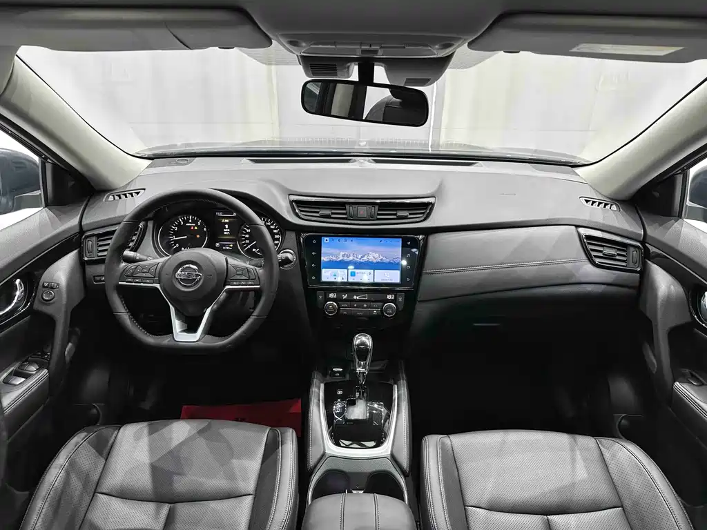 Nissan X-Trail — фото 13