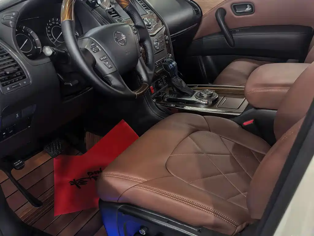 Nissan Patrol — фото 11
