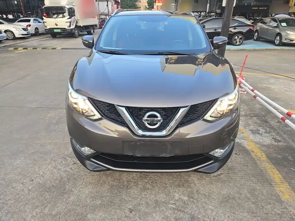 Nissan Qashqai — фото 3