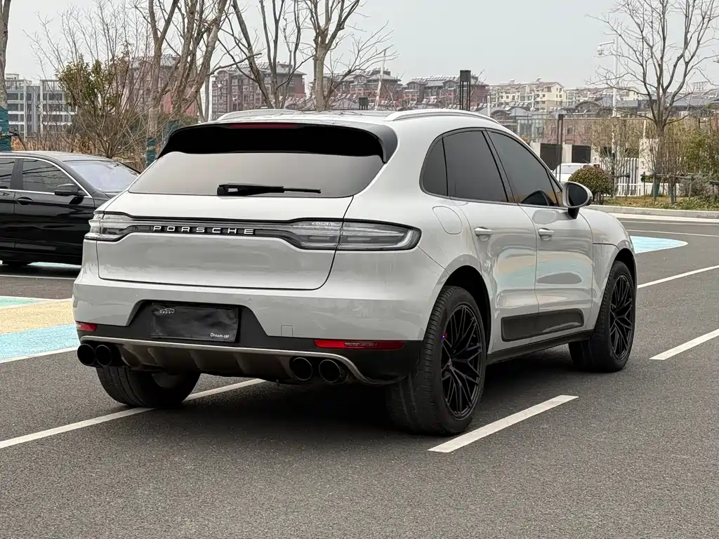 Porsche Macan — фото 4
