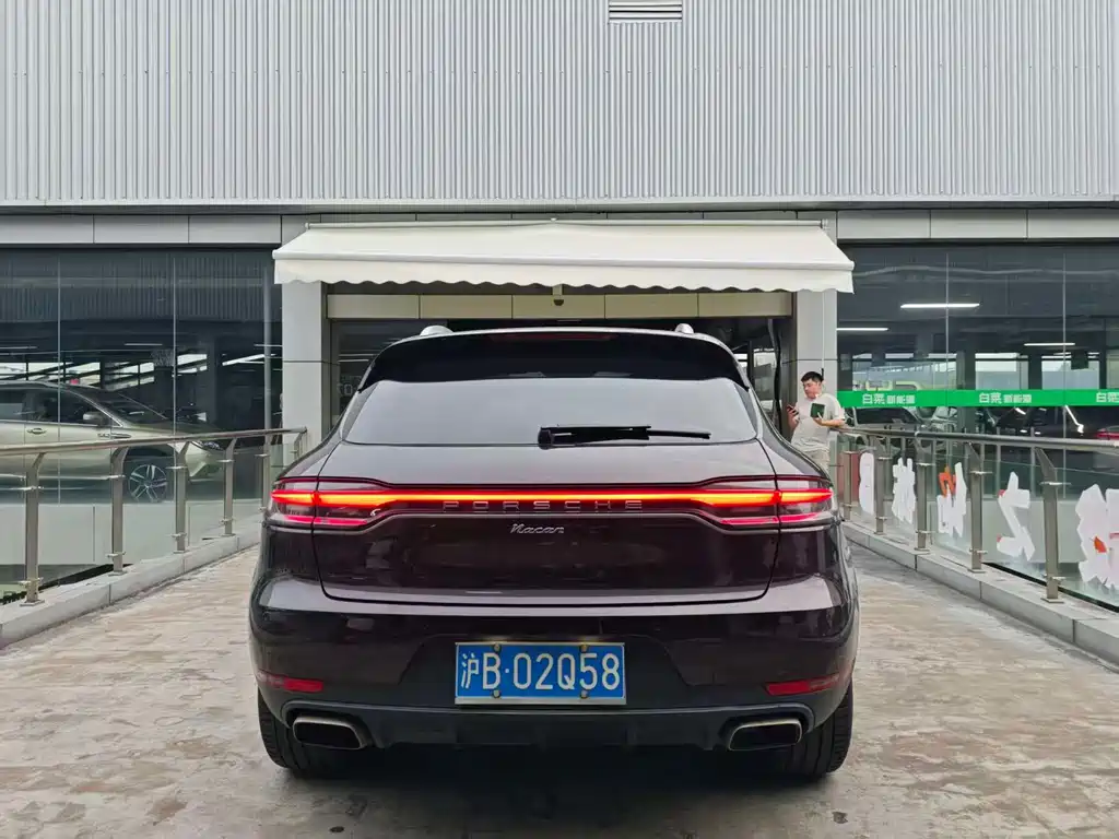 Porsche Macan — фото 7