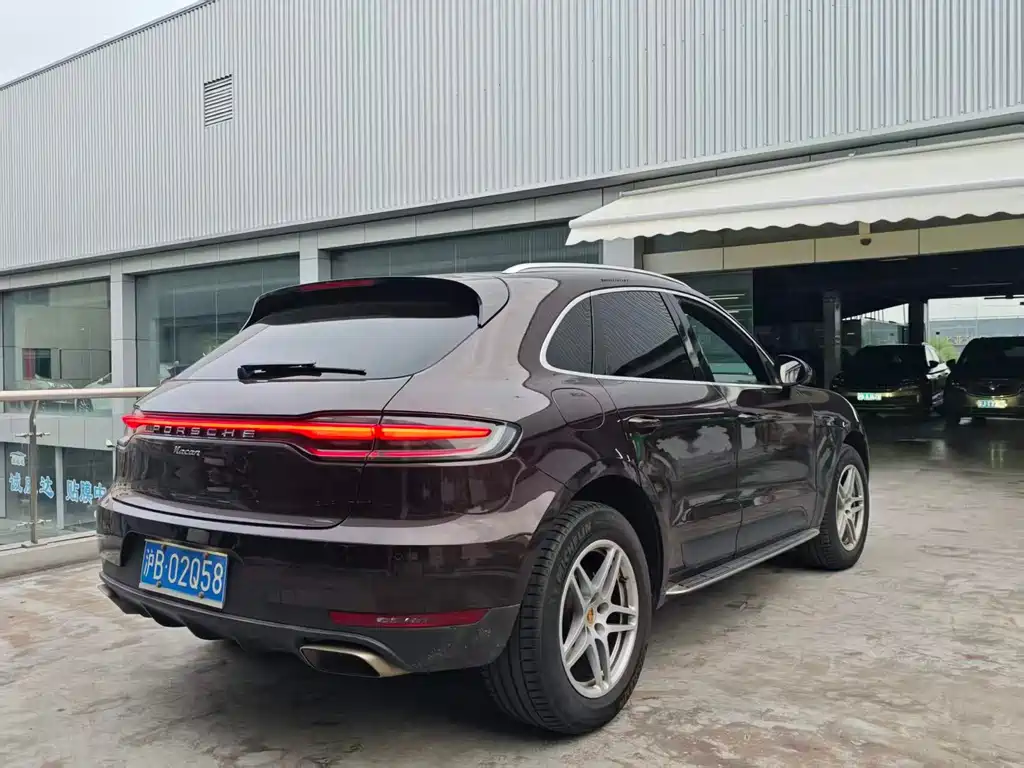 Porsche Macan — фото 8