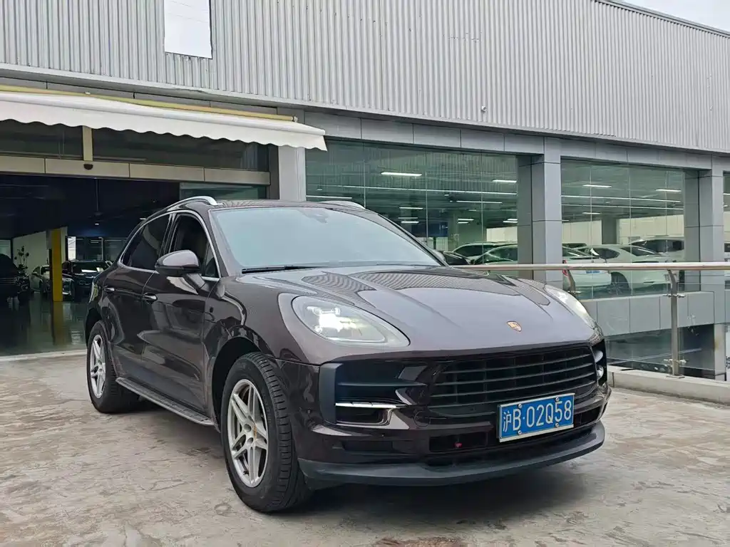 Porsche Macan — фото 9
