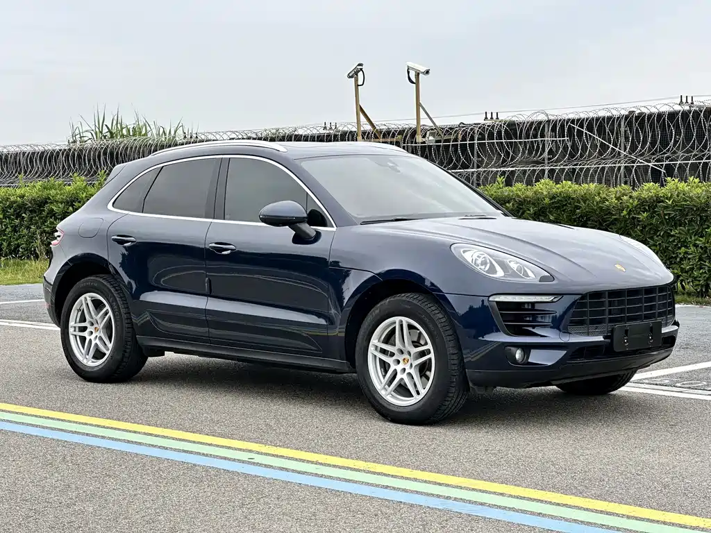 Porsche Macan — фото 3