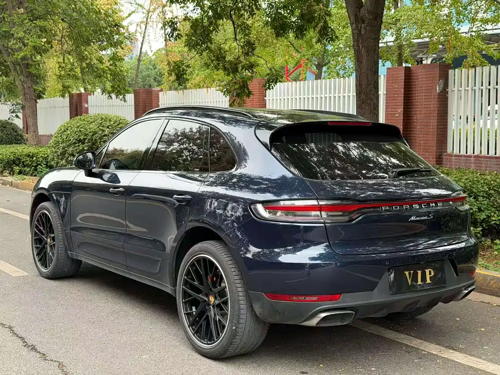 Porsche Macan — фото 9