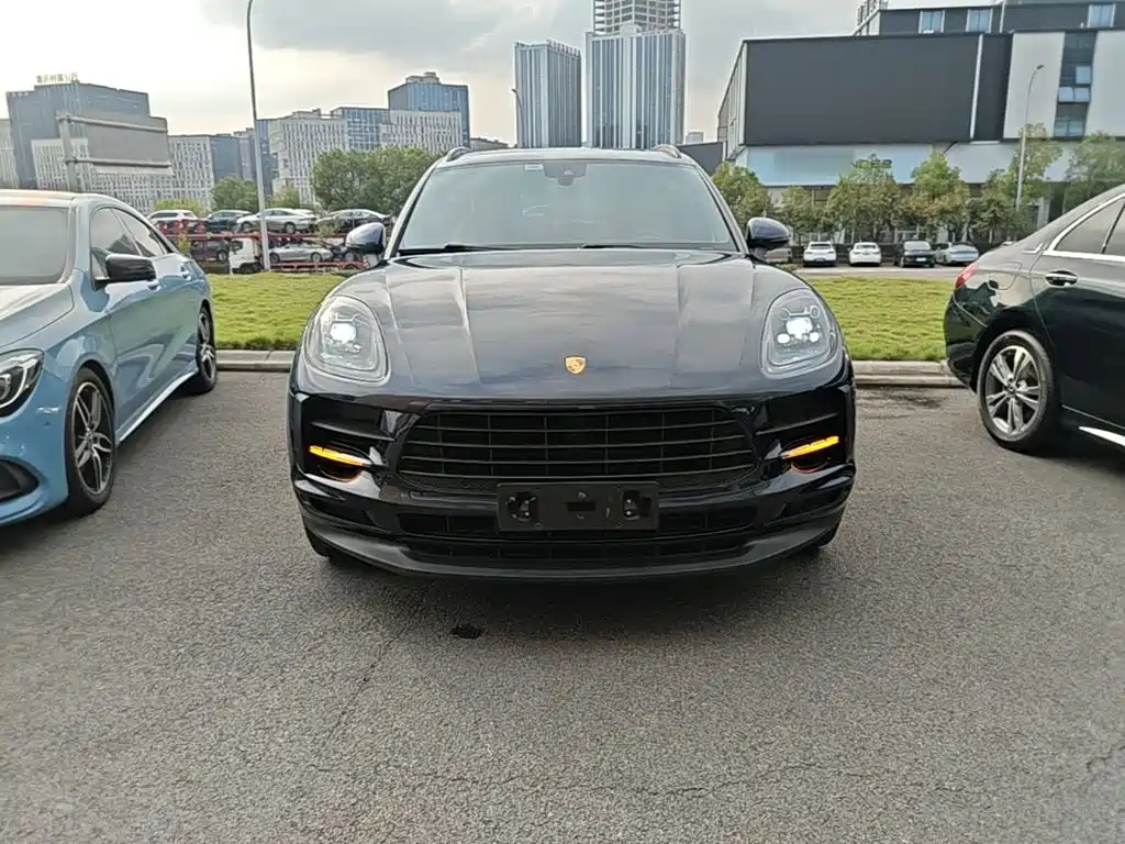 Porsche Macan — фото 3