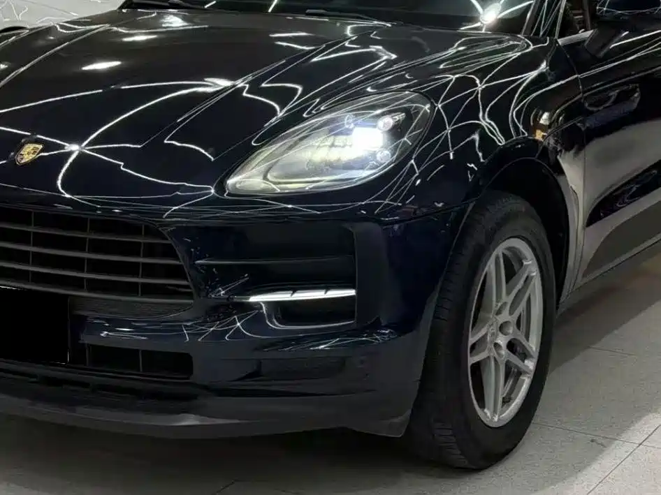 Porsche Macan — фото 18