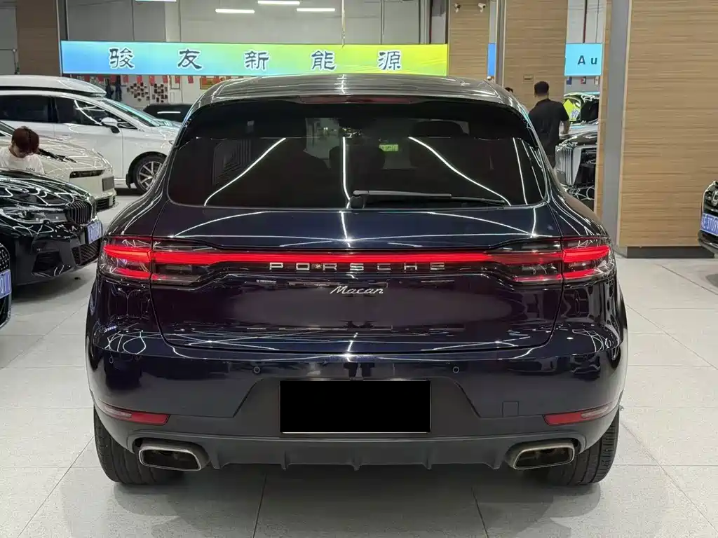 Porsche Macan — фото 6