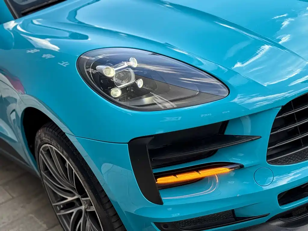 Porsche Macan — фото 42