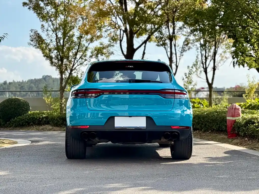 Porsche Macan — фото 8
