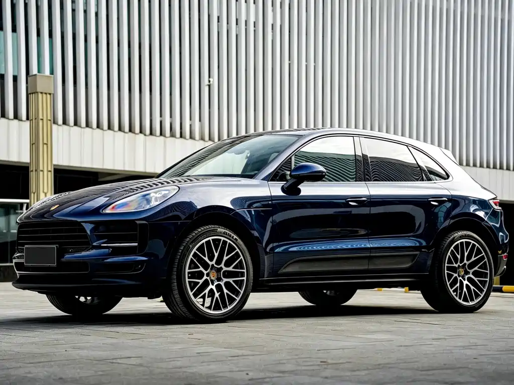 Porsche Macan — фото 1