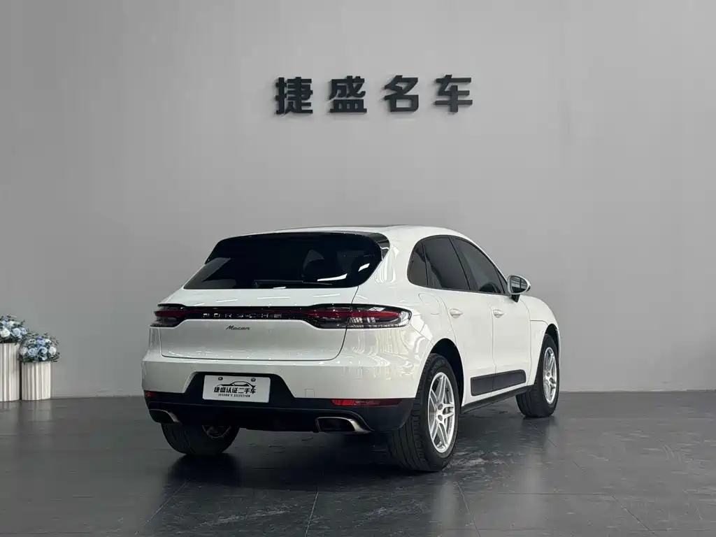 Porsche Macan — фото 6