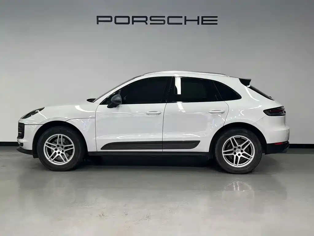 Porsche Macan — фото 5
