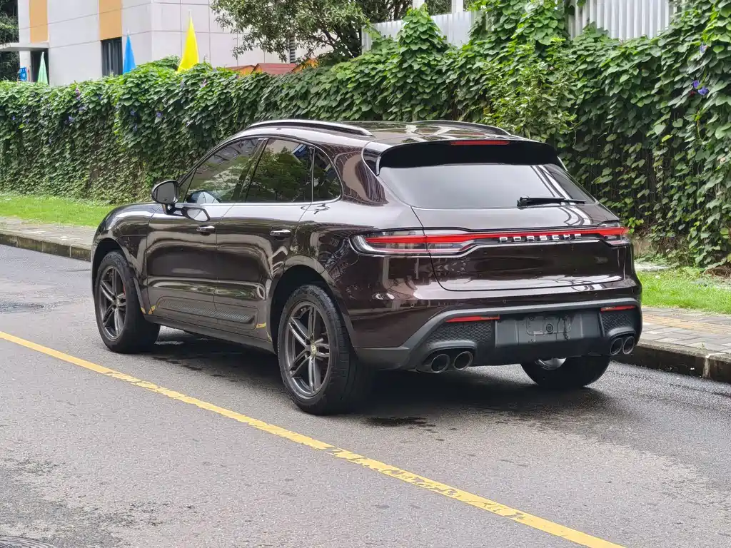 Porsche Macan — фото 20