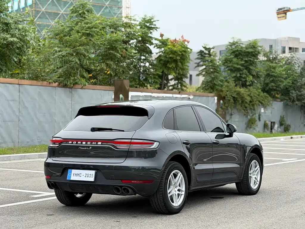 Porsche Macan — фото 23