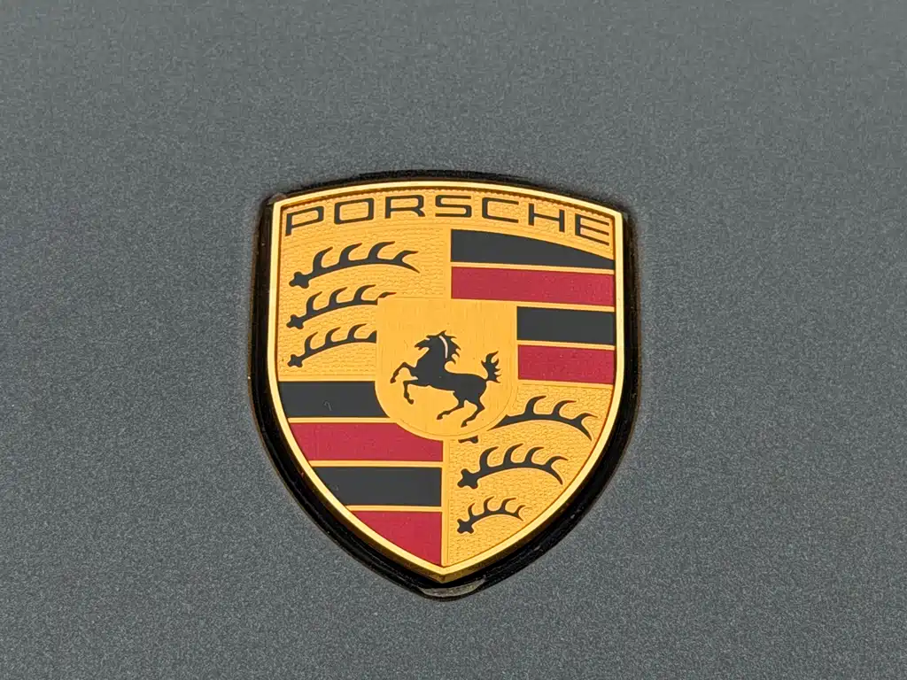 Porsche Macan — фото 28