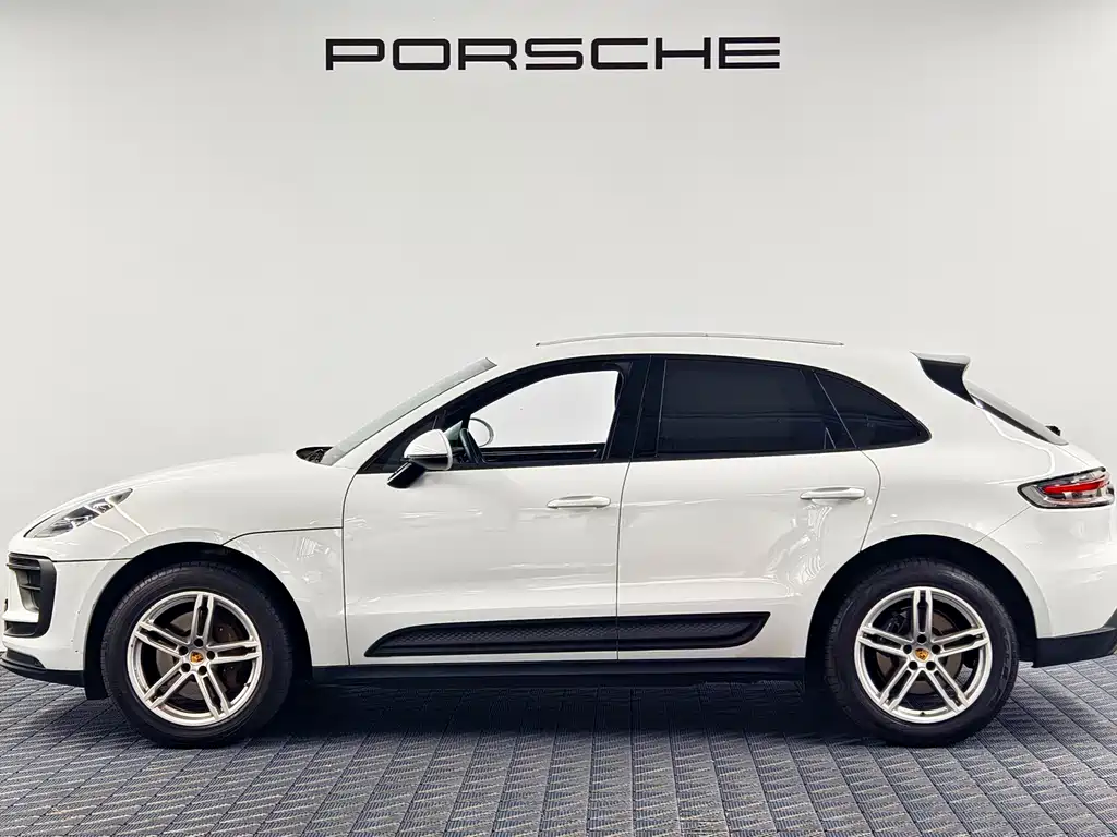 Porsche Macan — фото 4