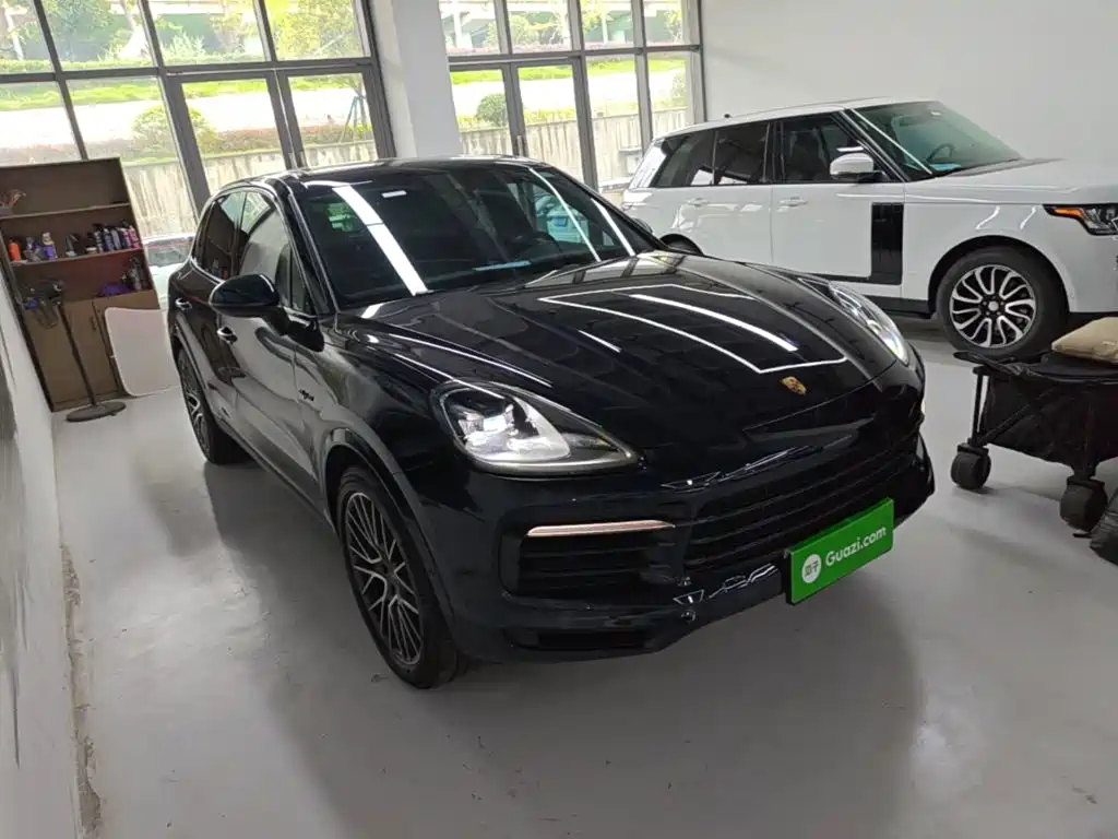 Porsche Cayenne Hybrid — фото 4