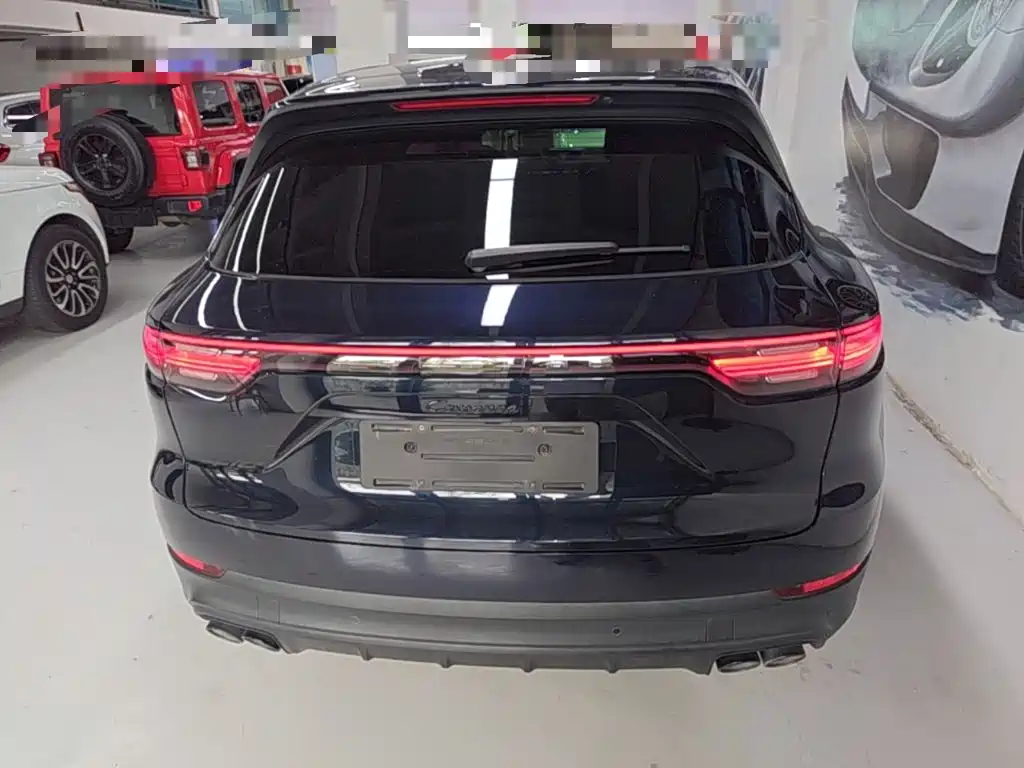 Porsche Cayenne Hybrid — фото 6