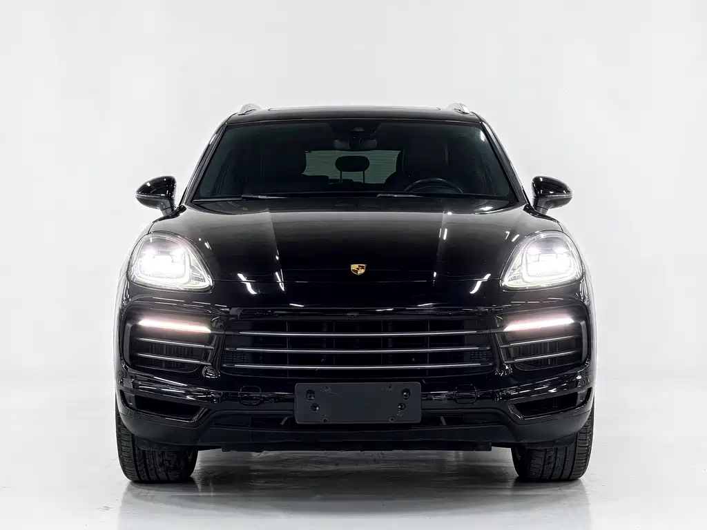 Porsche Cayenne — фото 2