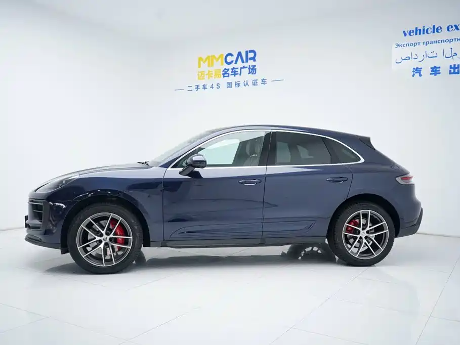 Porsche Macan — фото 11
