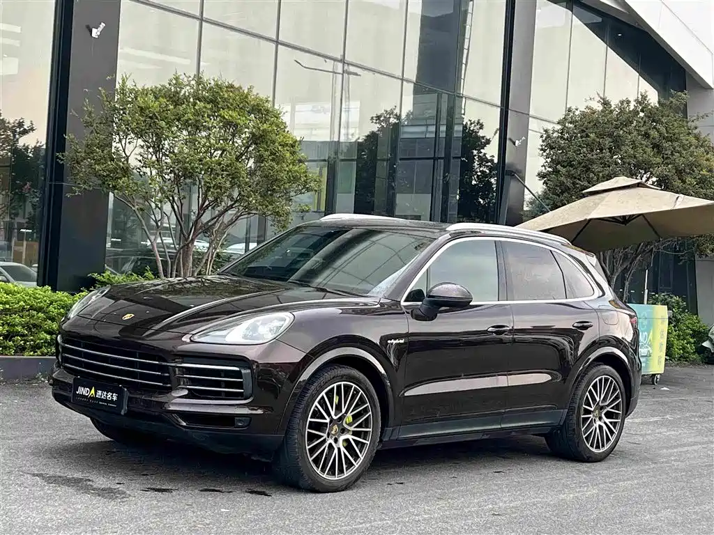 Porsche Cayenne Hybrid
