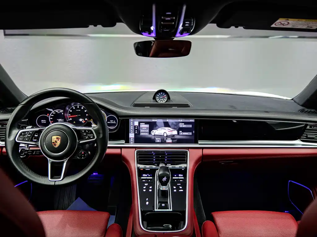 Porsche Panamera — фото 11