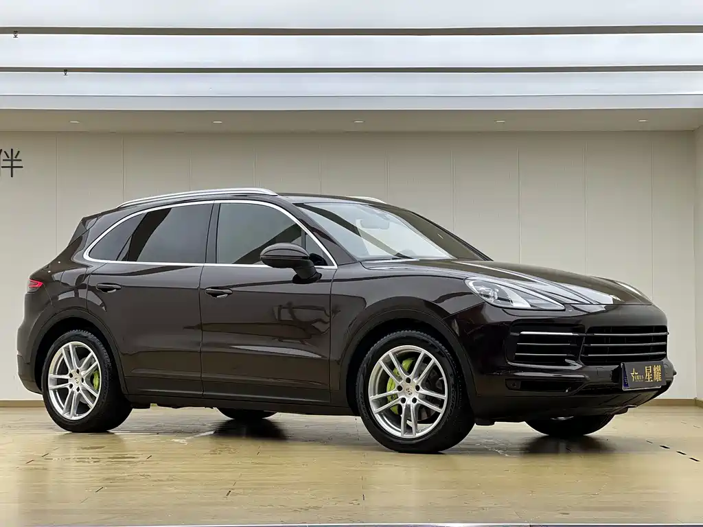 Porsche Cayenne — фото 3