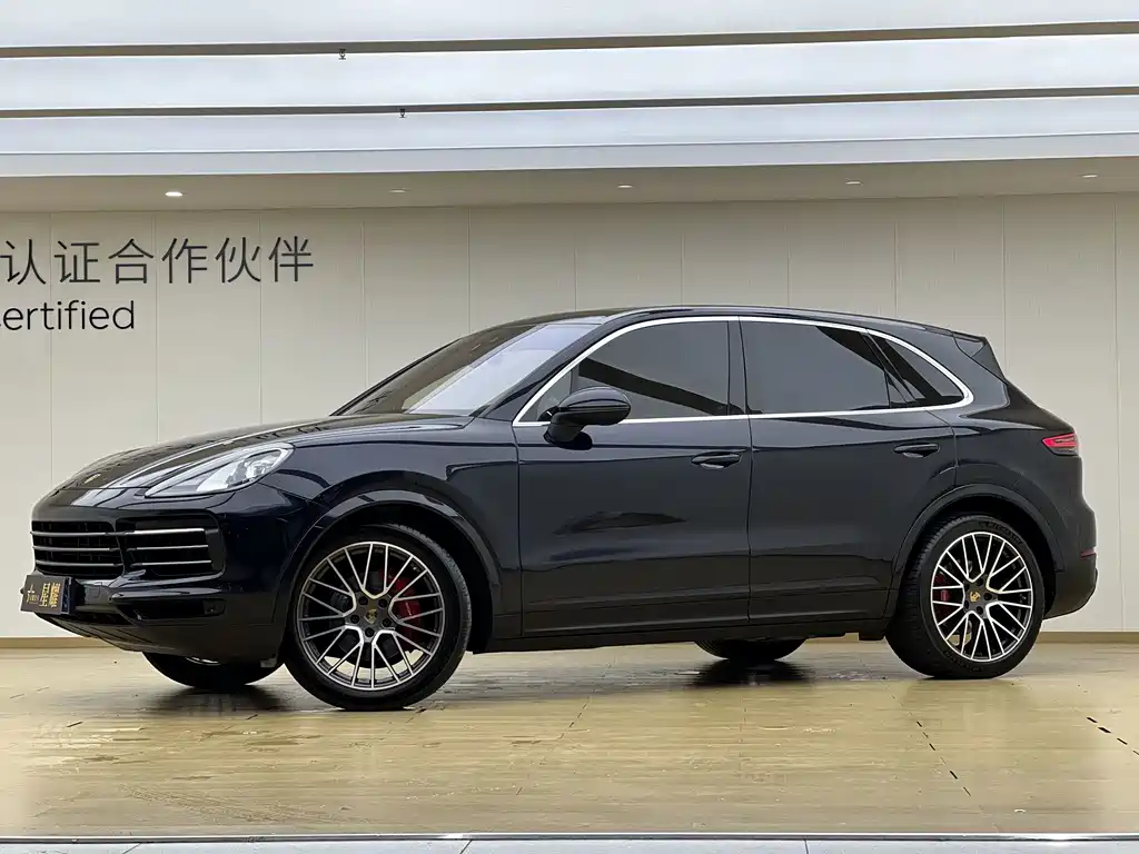 Porsche Cayenne — фото 3