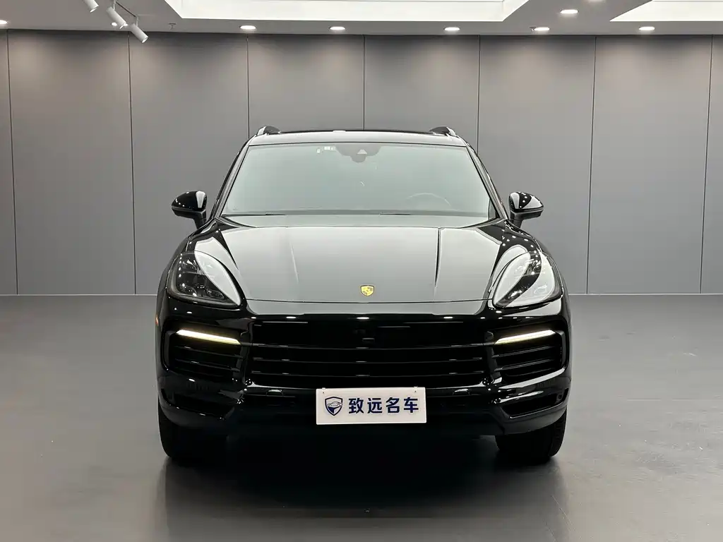 Porsche Cayenne — фото 2