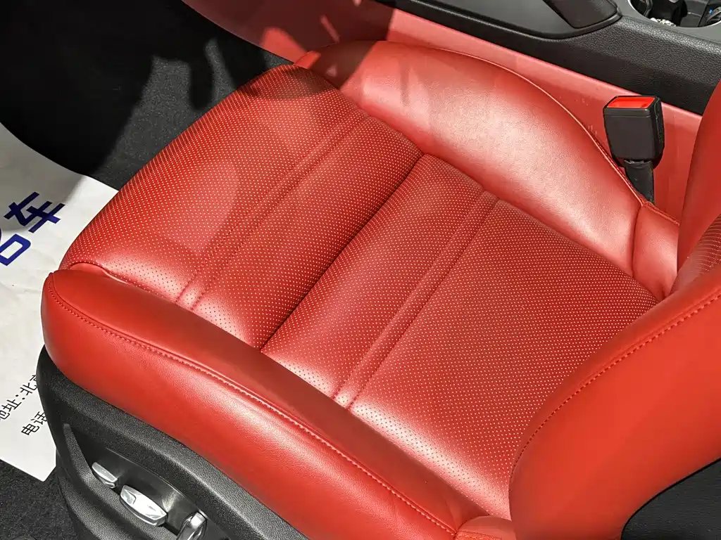 Porsche Cayenne — фото 14