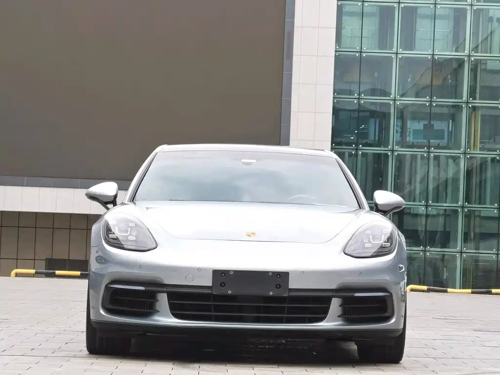 Porsche Panamera — фото 2