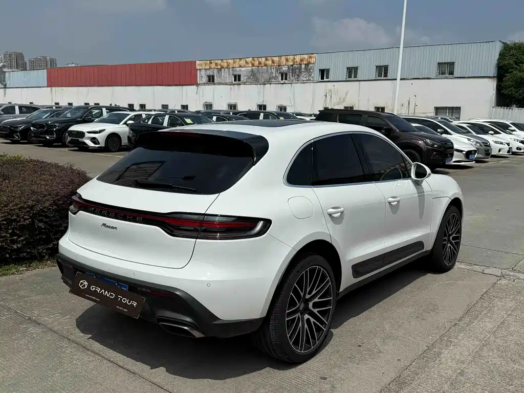 Porsche Macan — фото 6