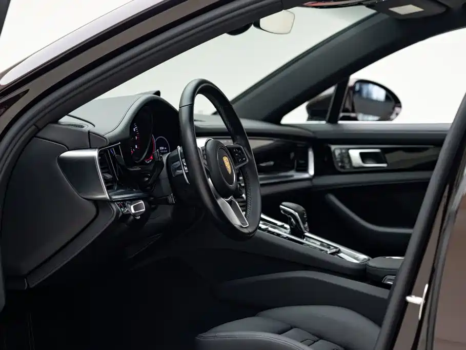Porsche Panamera — фото 8